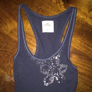Hollister tank top with decal